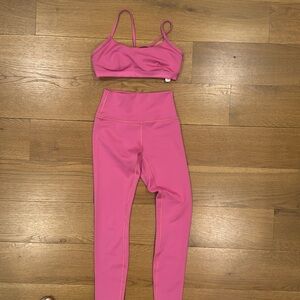 ALO Yoga pink set